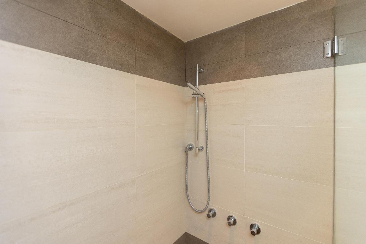 Apartament Lovely Cozy Nazionale 4 Rzym Zewnętrze zdjęcie